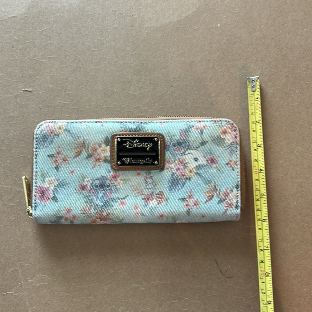 NWOT Disney Stitch Loungefly pastel wallet RARE zip around - Picture 16 of 16